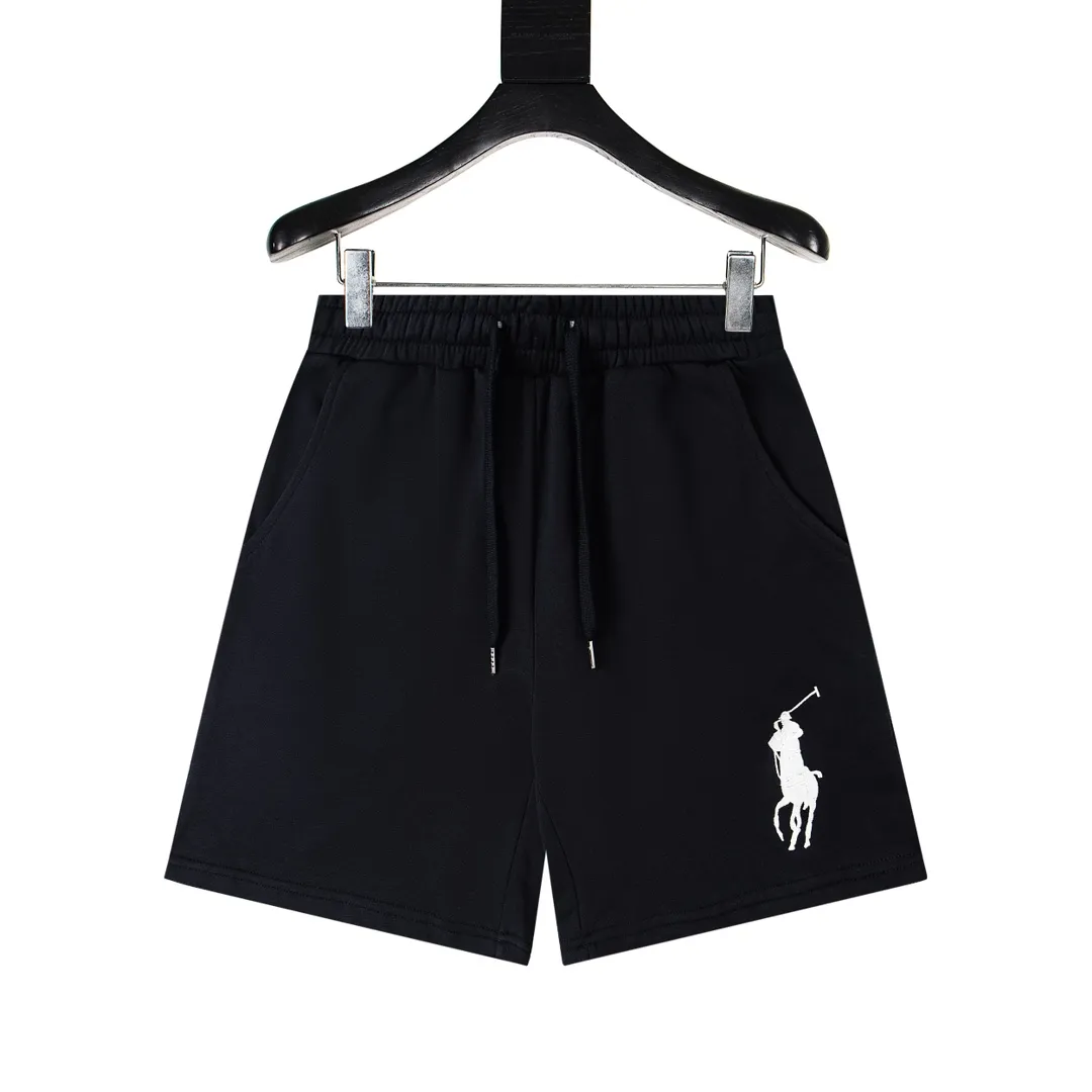 P140 Model No. 836 Ralph Lauren/Ralph Lauren Basic pony embroidered logo shorts for men and women. Pure cotton fabric. Easier to wear, more comfortable and less bulky than ordinary fabrics. Customized thread weaving and dyeing. Classic pony embroidery logo. Collar cross-threading details. Three-needle and five-thread workmanship throughout the body. Complete accessories. How to wear any trendy style. Easy to control. Match at will. Full of design, simple and must-have style! Color: Black White Navy Gray Size: S-XL